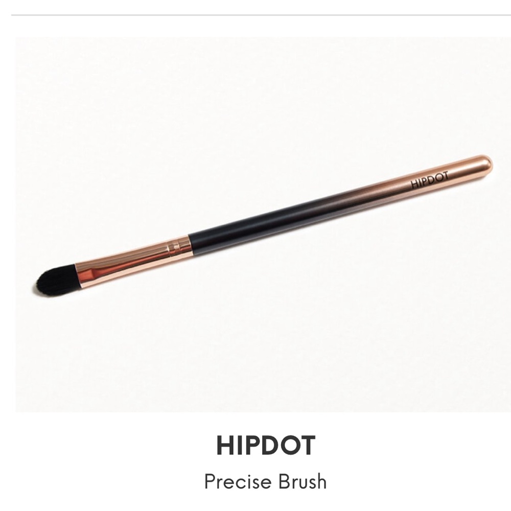 Hipdot precise brush